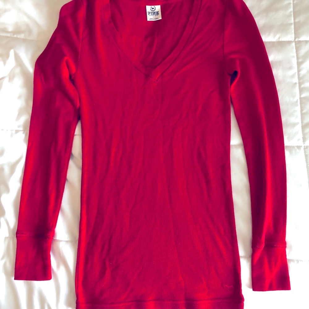 Long sleeved, bright red, v neck, waffle knit tee